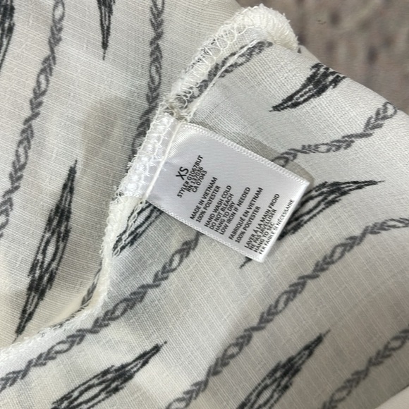 Paper crane blouse XS - Picture 7 of 7